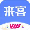 难怪李小萌一脸福相，她爸年轻时浓眉大眼比王雷还帅，还特别疼她